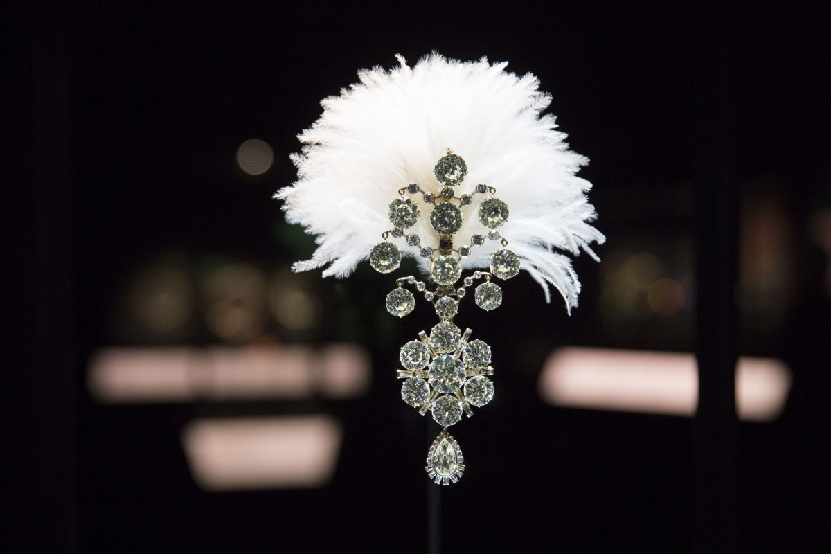 Bejewelled Treasures Installation Bejewelled Treasures Installation