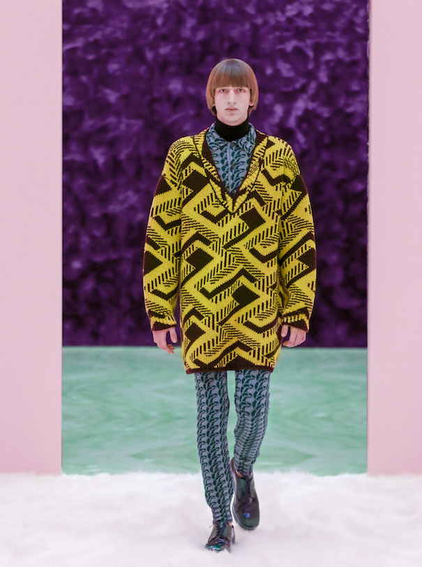 Milan Men’s Highlight F/W 2021 Prada Runway Review PRada jacket yellow Men F/W 2021