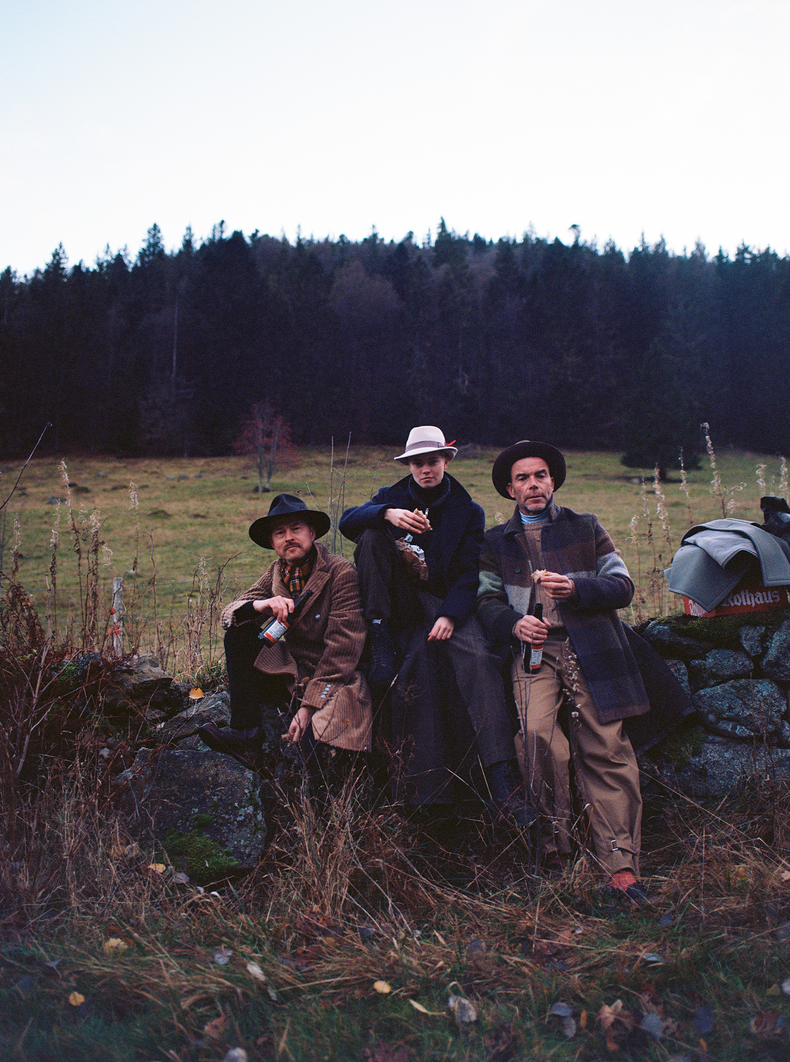 Hiking Part 2 Maike Gregor Markus Brotzeit Polaroid Wanderung Schwarzwald Maike Gregor Markus Brotzeit