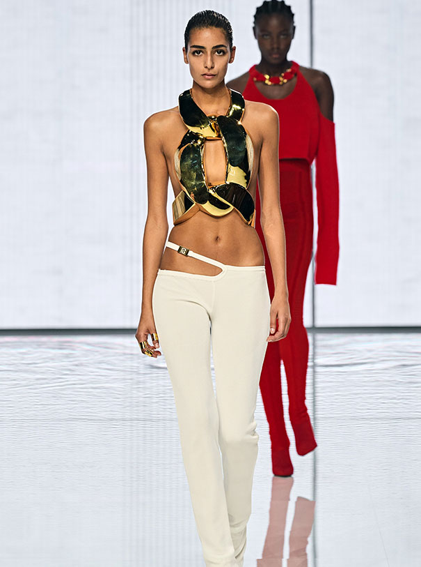 6Paris Women’s Fashion3.5