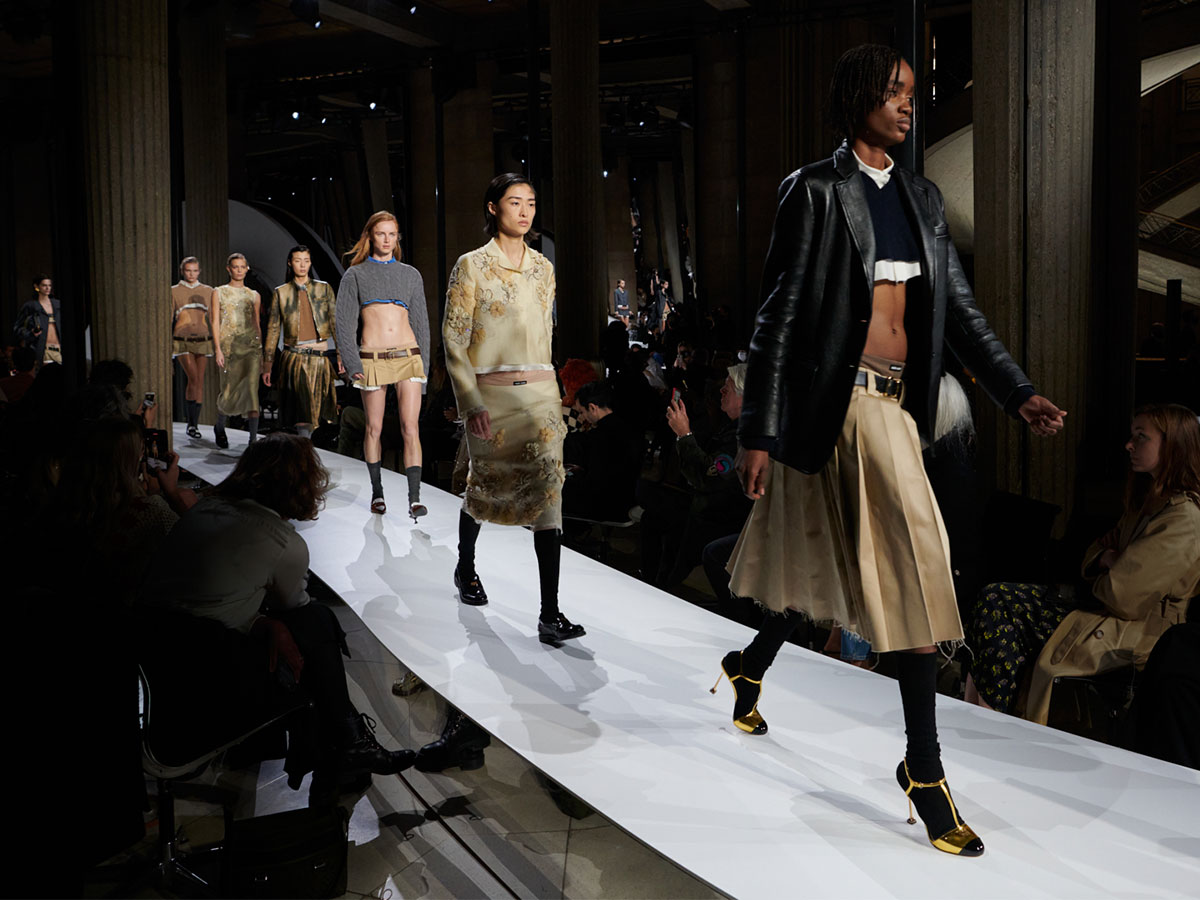 Paris Women’s Fashion4.1