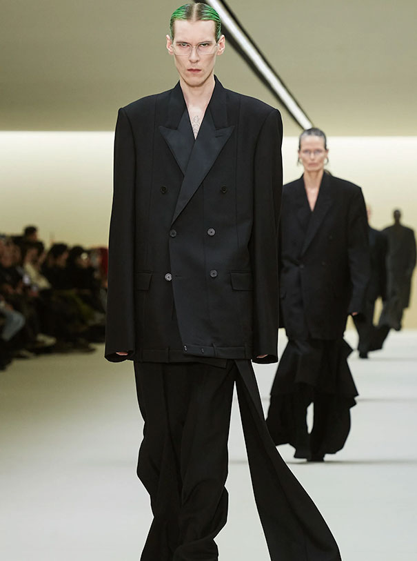 Balenciaga_1