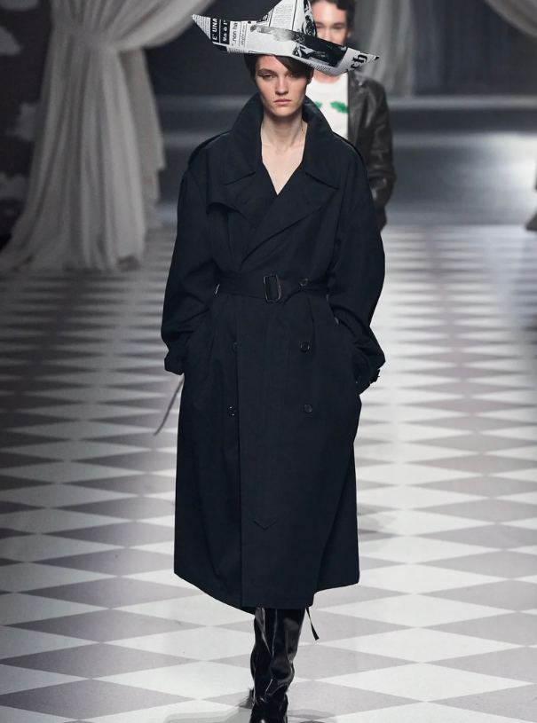 Moschino 4