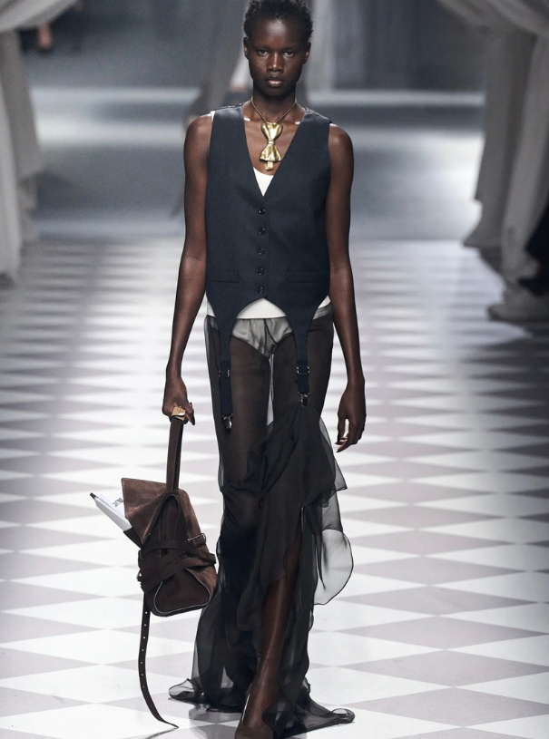Moschino 6