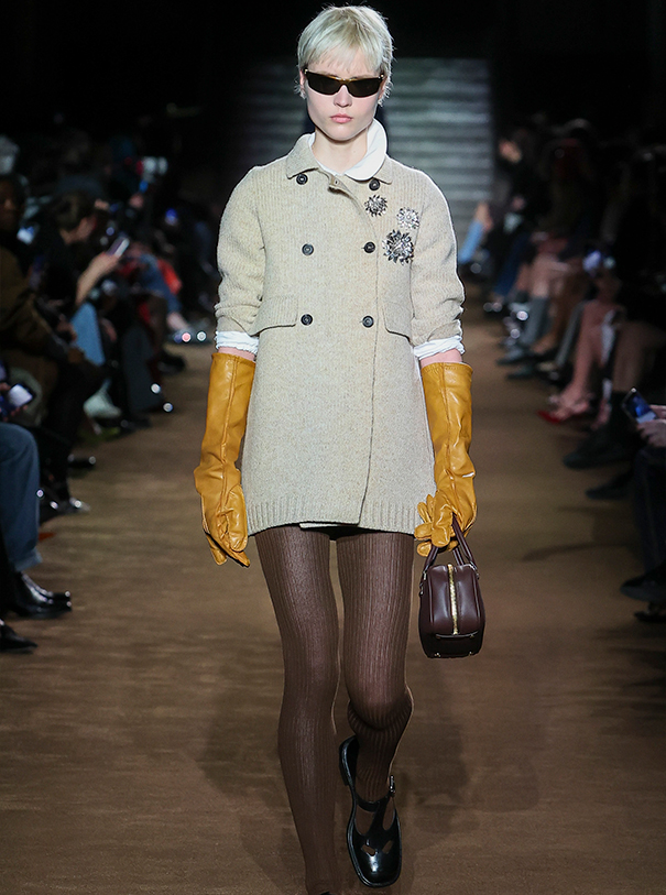miumiufw24.12