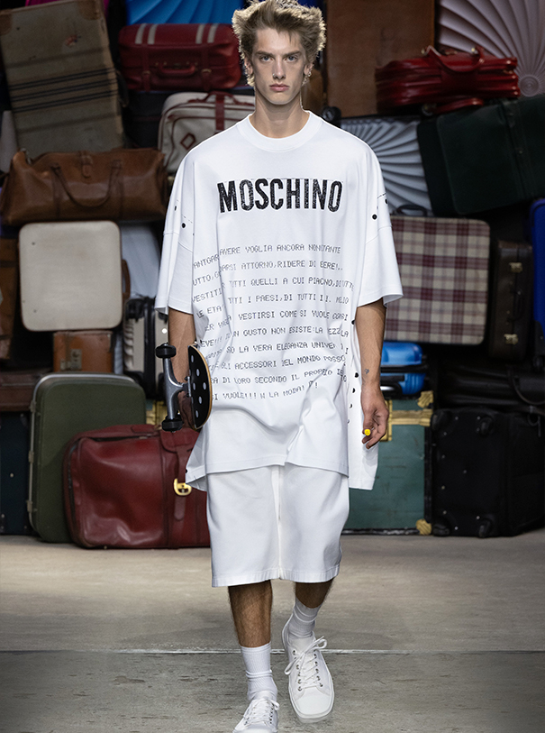 moschinoss25mens.6