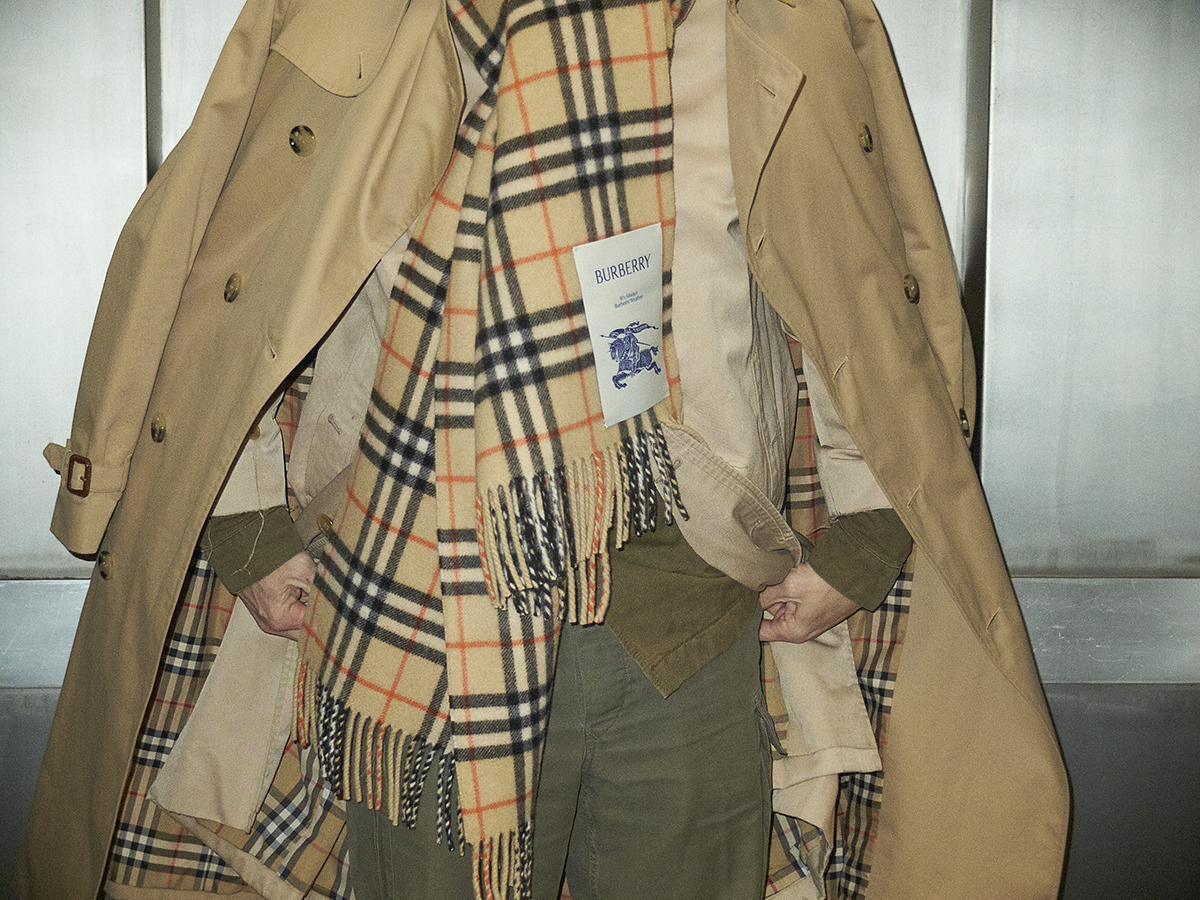 250105_Markus_Burberry_m1_120