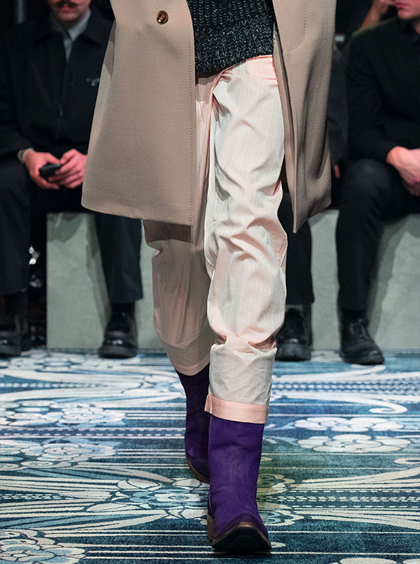 pradafwmens25.6