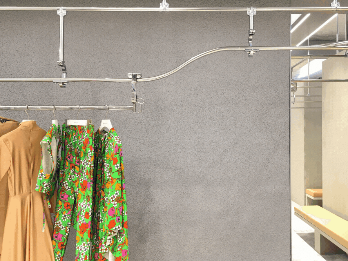 BALENICAGA PARIS GONZALEZ HAASE AAS Balenciaga Store in Paris