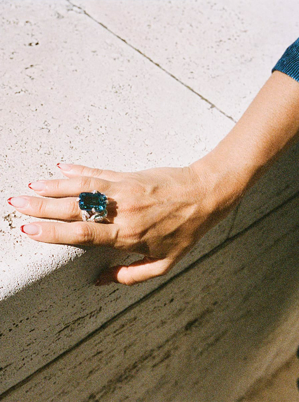 FENDI_VDHEIDE.6 Fendi High Jewellery: Ovato Ring