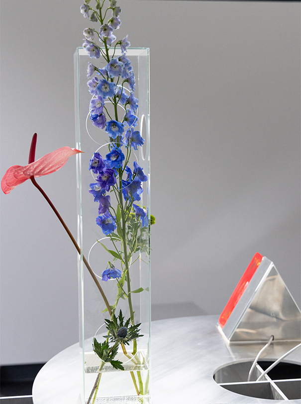 mertens_modehaus7 Gonzales Haase – AAS Object: Tower Vase Glass