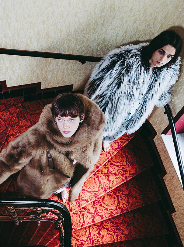Alex: Coat TOD’S. Oskar: Coat SPORTMAX