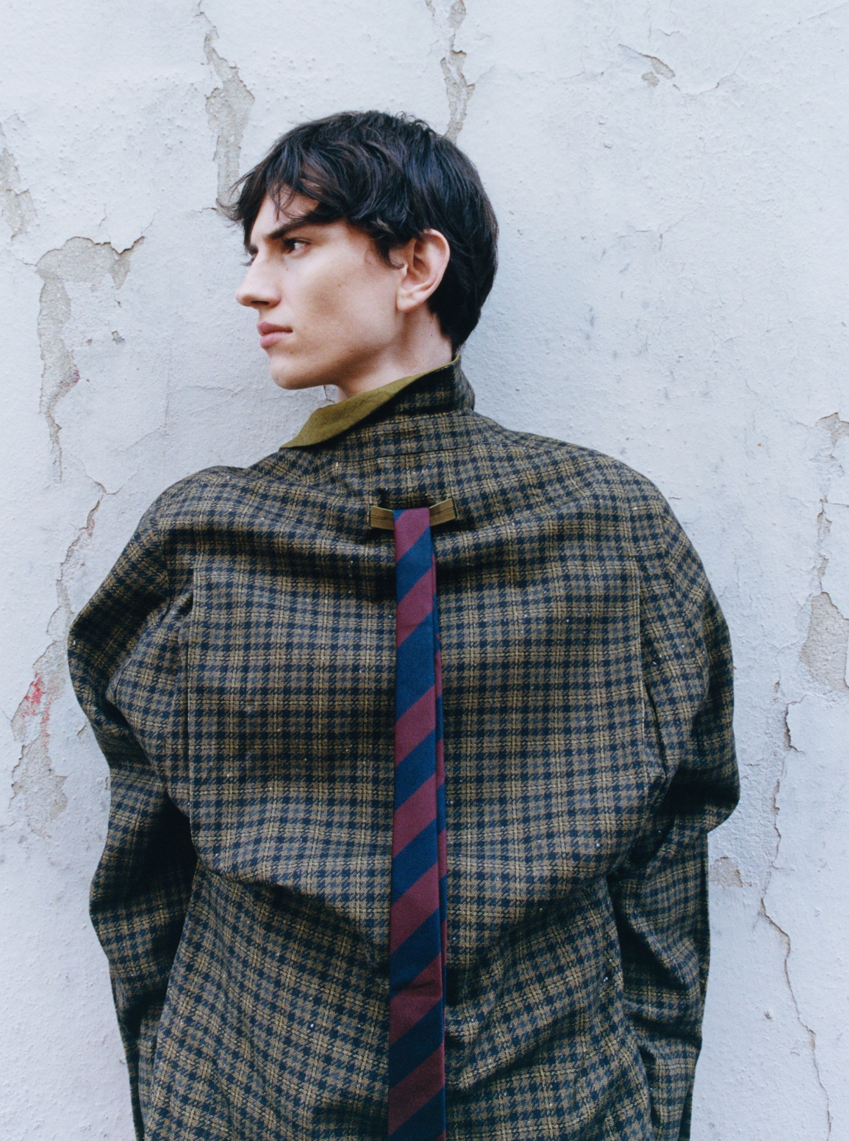 41 Jacket ZEGNA; Tie VALENTINO