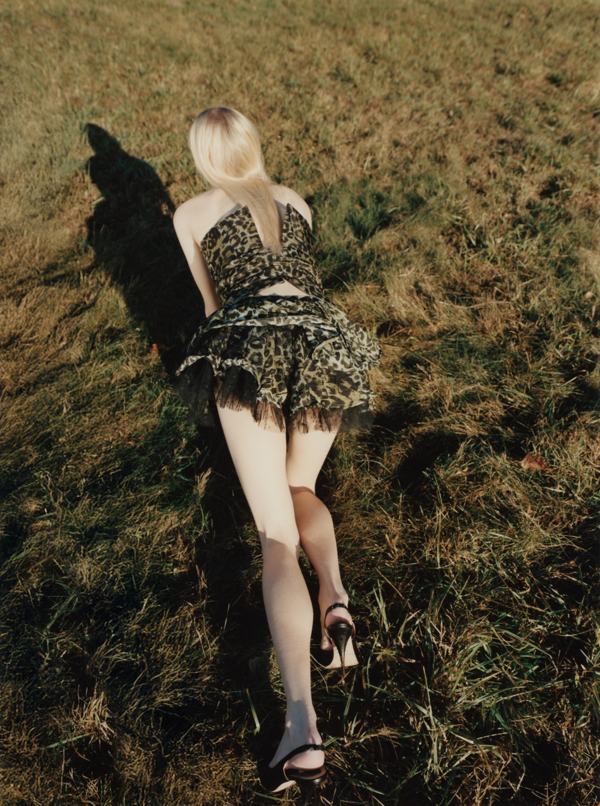 6 Malin Rudnick wearing Blumarine
