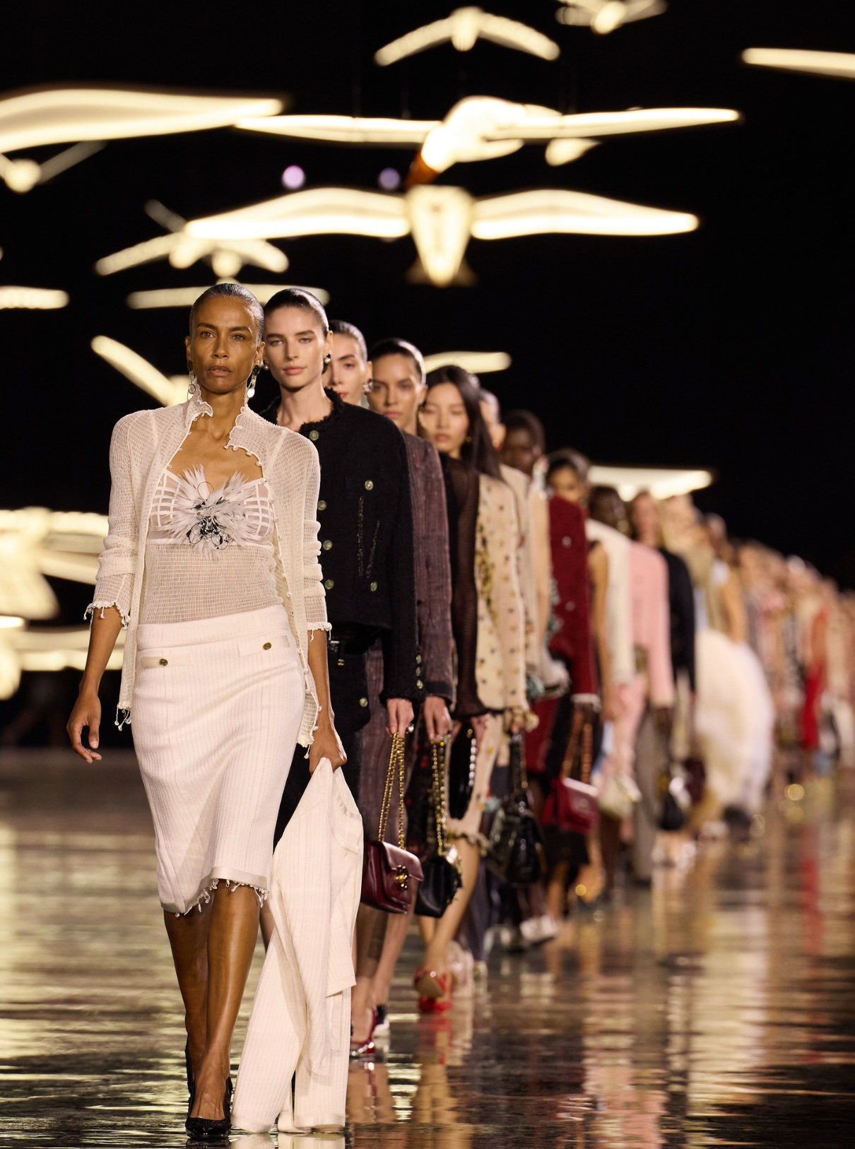 Website hoch-22 Chanel S/S 2027 by Matthieu Blazy